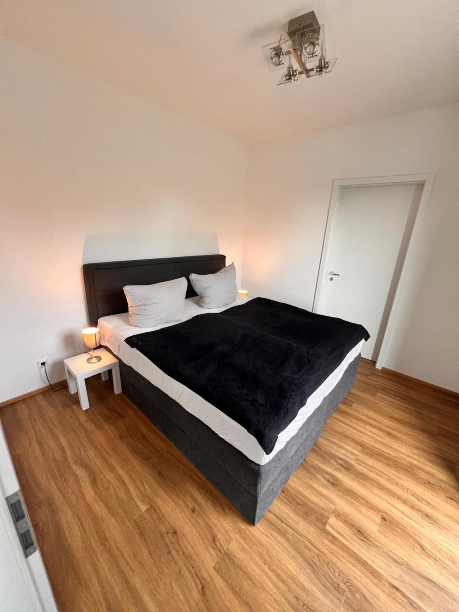 Modernes City-Apartment - Top-Lage In Nuernberg Exteriér fotografie